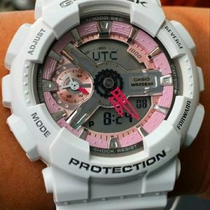 Brand new ladies Casio G-Shock watch